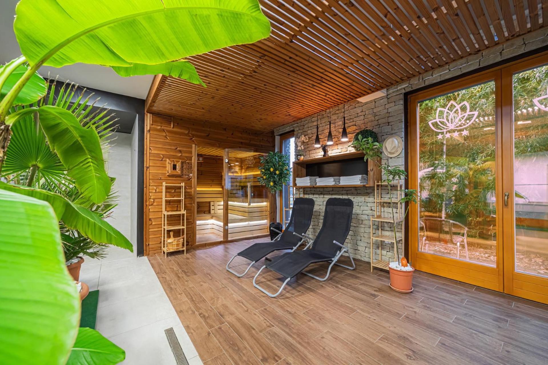 Готель Rigotanya Relax & Wellness Panzio Buekfuerdo Екстер'єр фото